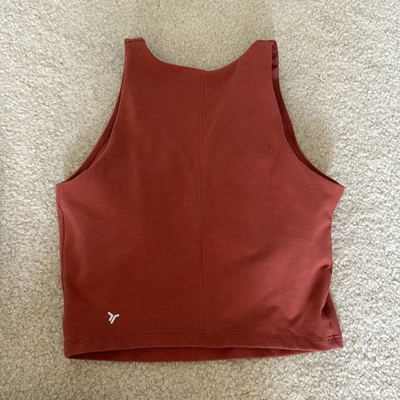 Old Navy Active Tank Top - Picture 2 of 4